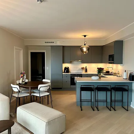 Close To Center With 65 M2 Balcony Apartment Bergen